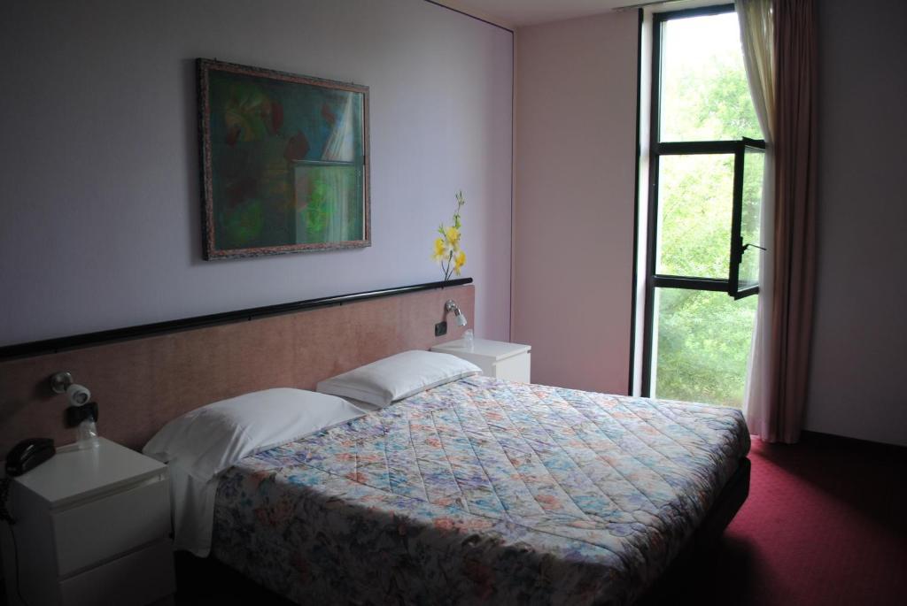 Hotel Giannina فورليمبوبولي الغرفة الصورة